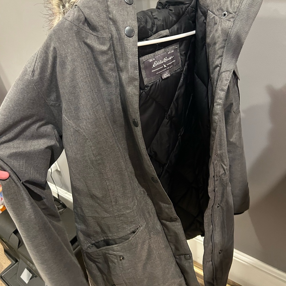 Eddie Bauer Women's Gray Puffer Coat